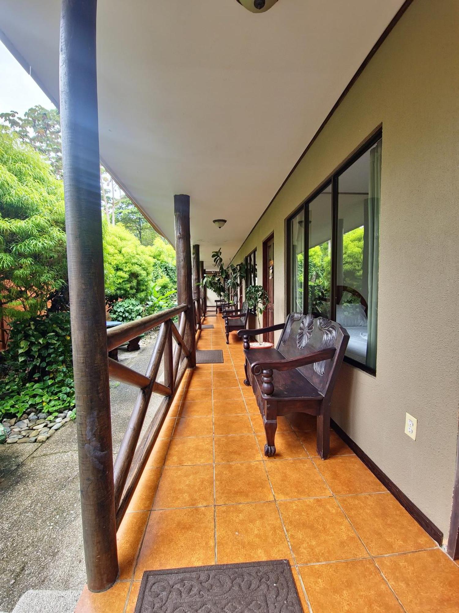 Hotel Diuwak Dominical Exterior foto